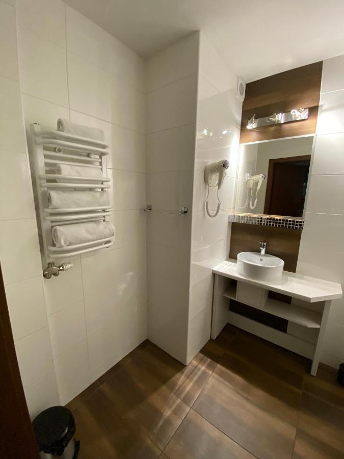 Hotel Constancja ブィドゴシュチュ エクステリア 写真