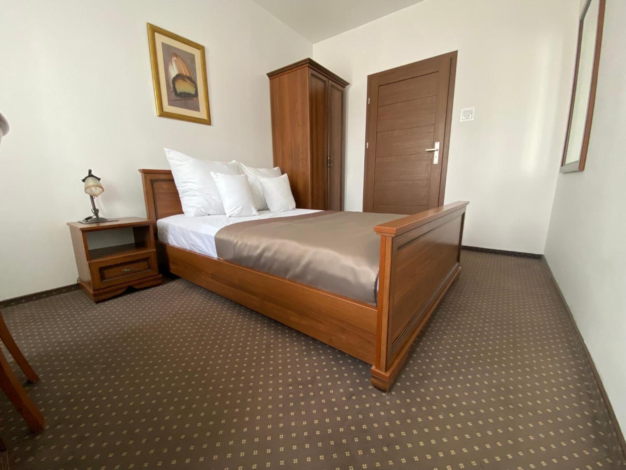 Hotel Constancja ブィドゴシュチュ エクステリア 写真
