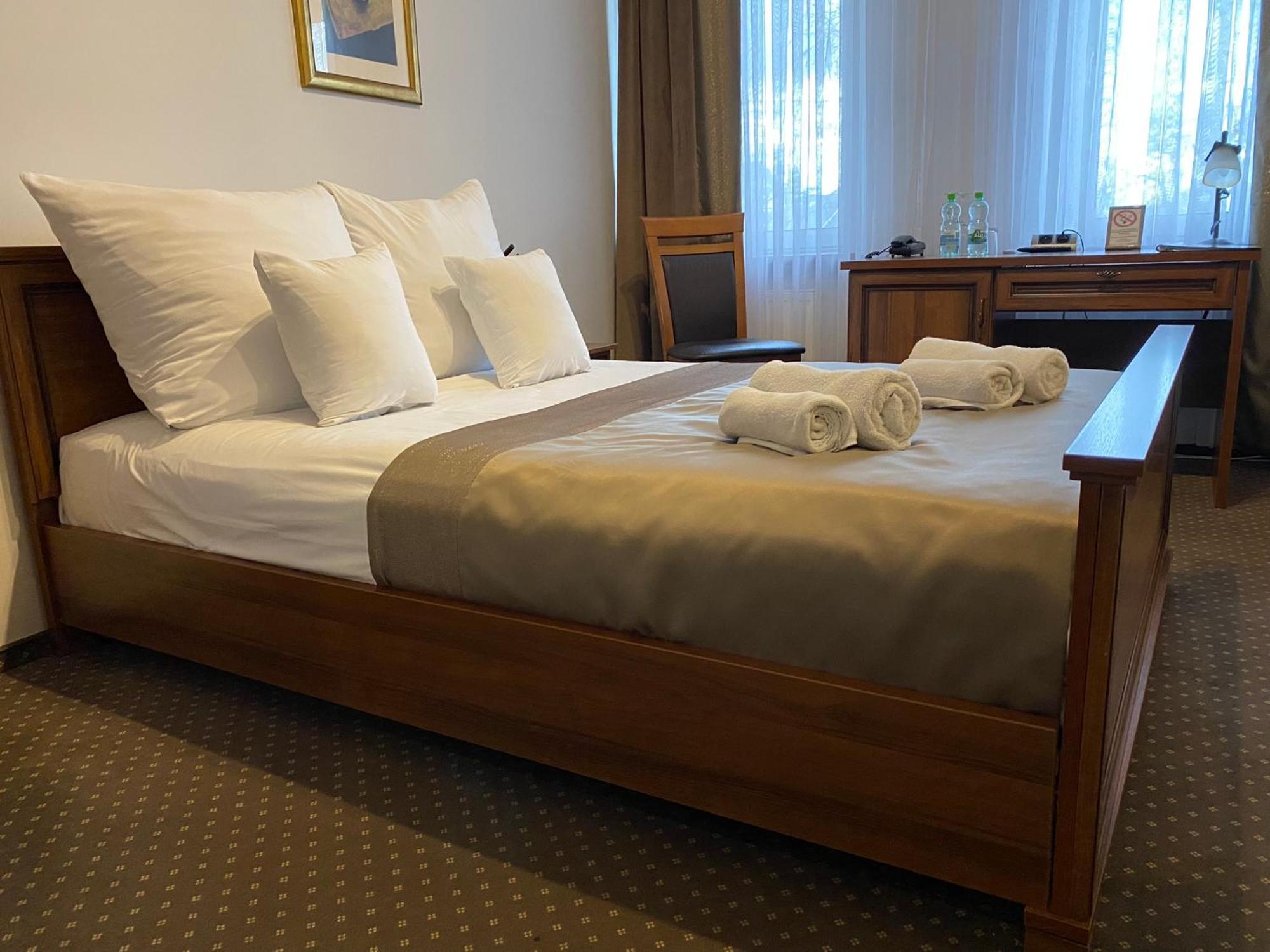 Hotel Constancja ブィドゴシュチュ エクステリア 写真
